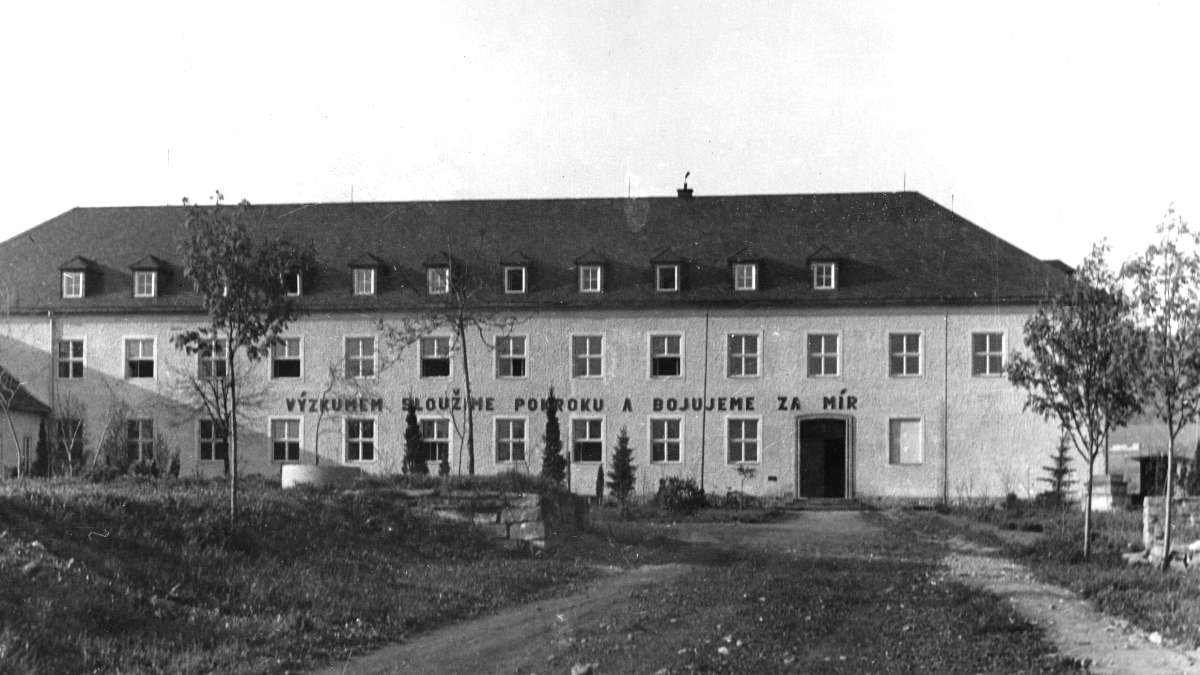 Agritec - budova (historický snímek)