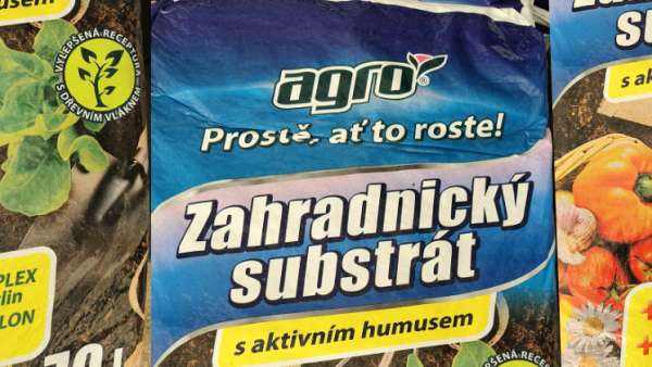 zahradnický substrát